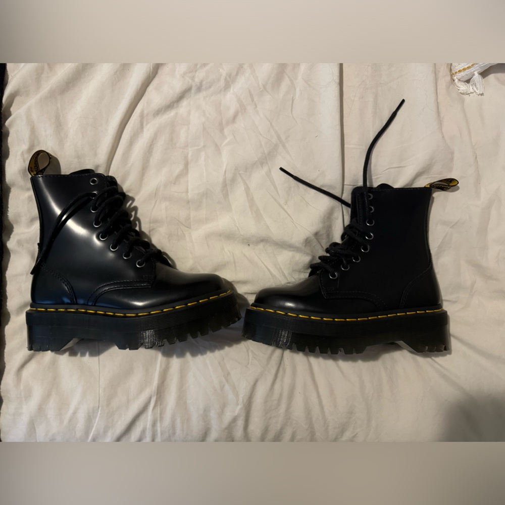 Dr. Martens Jadon Platform Boot